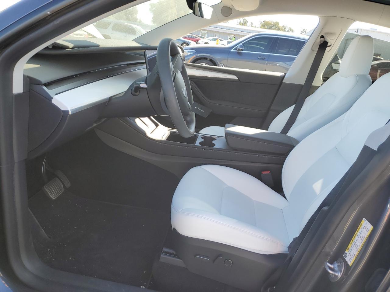 2024 TESLA MODEL Y - Image 7