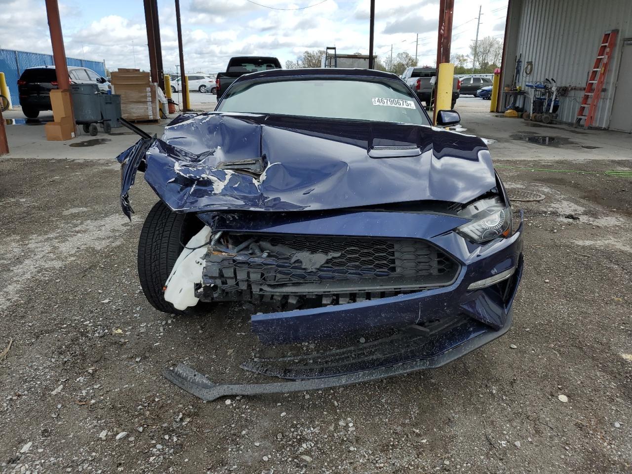 2018 FORD MUSTANG - Фото 5