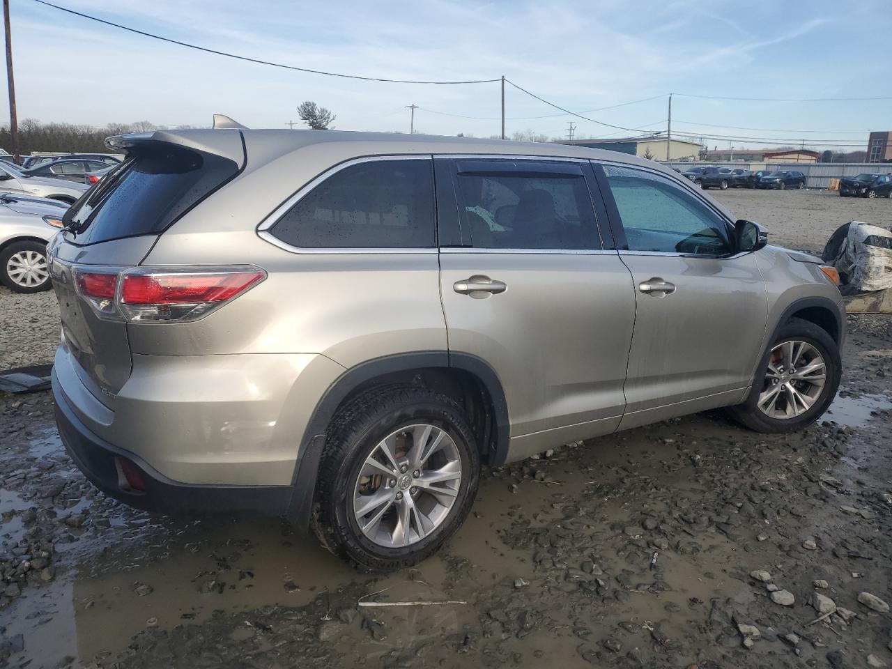 2014 TOYOTA HIGHLANDER - Image 3