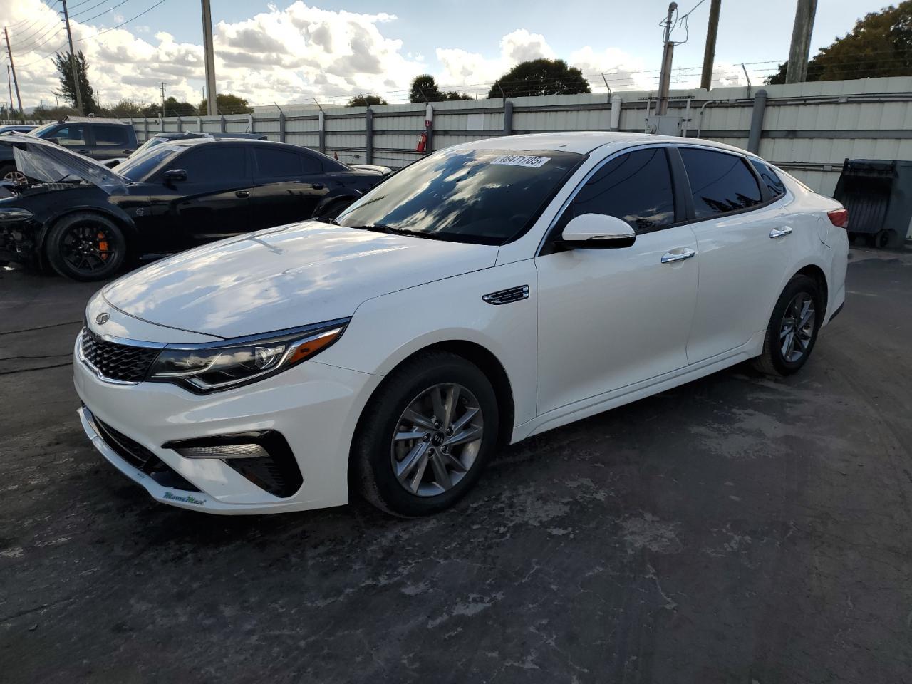 2019 KIA OPTIMA LX
