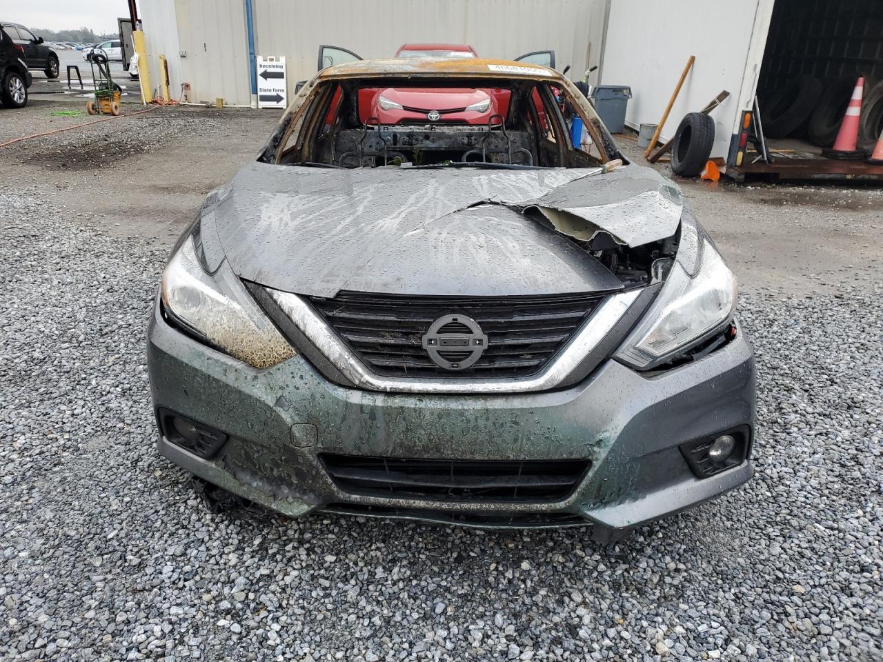 2017 NISSAN ALTIMA 2.5 - Фото 5