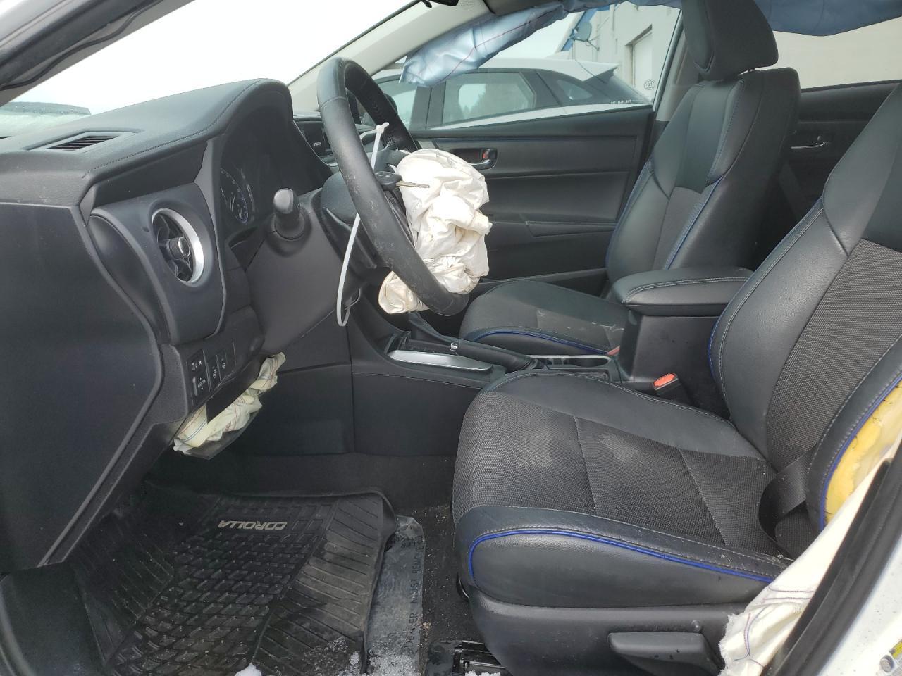 2018 TOYOTA COROLLA L - Фото 7