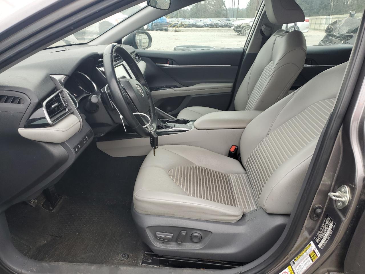 2019 TOYOTA CAMRY L - Image 7