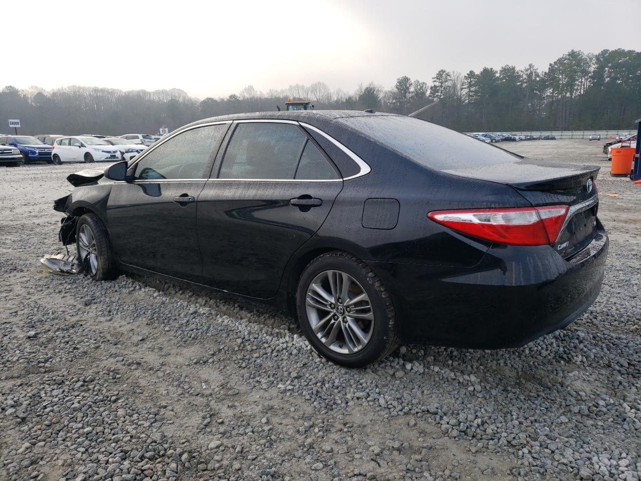2016 TOYOTA CAMRY LE - Фото 2
