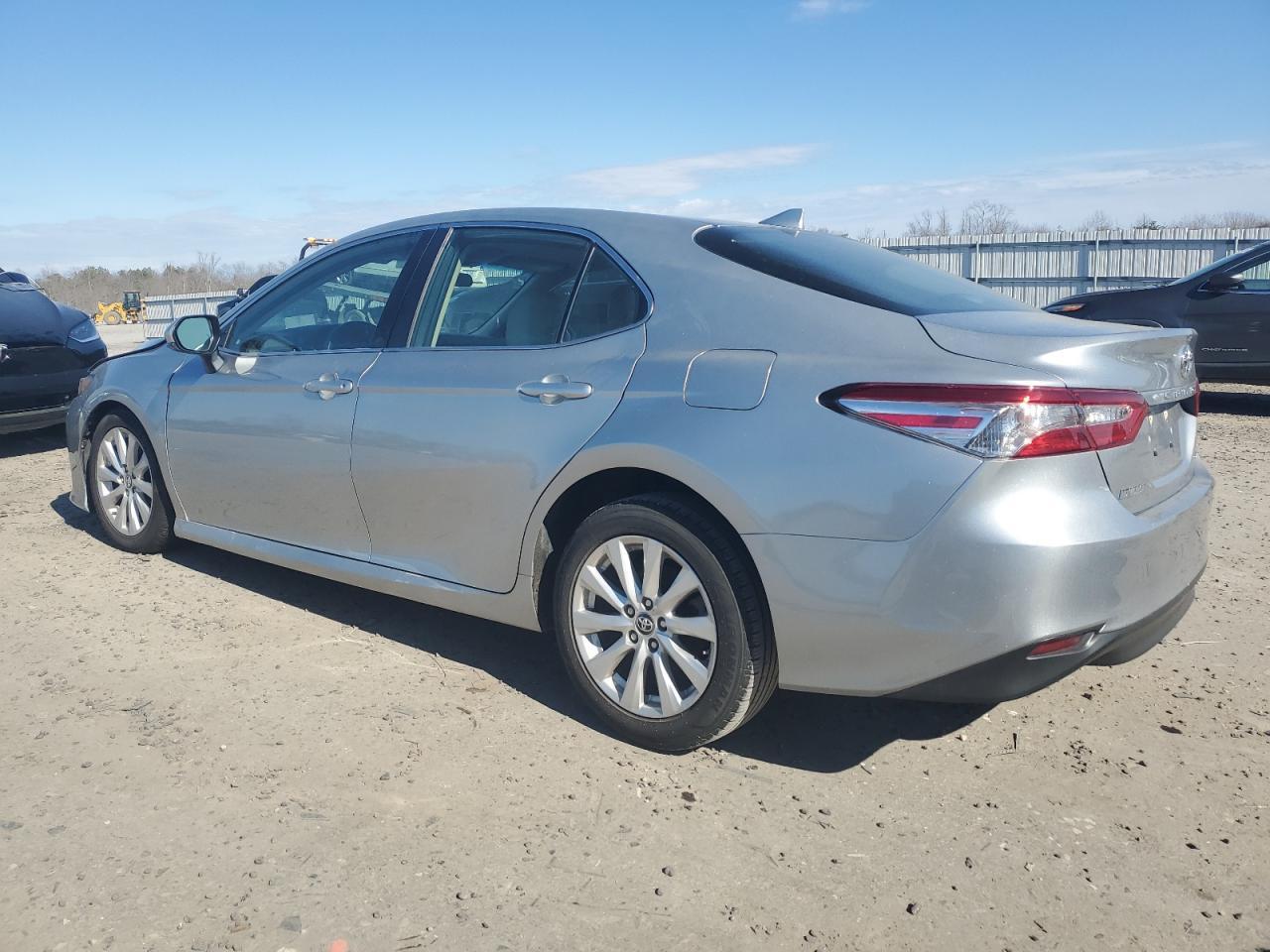 2019 TOYOTA CAMRY L - Image 2