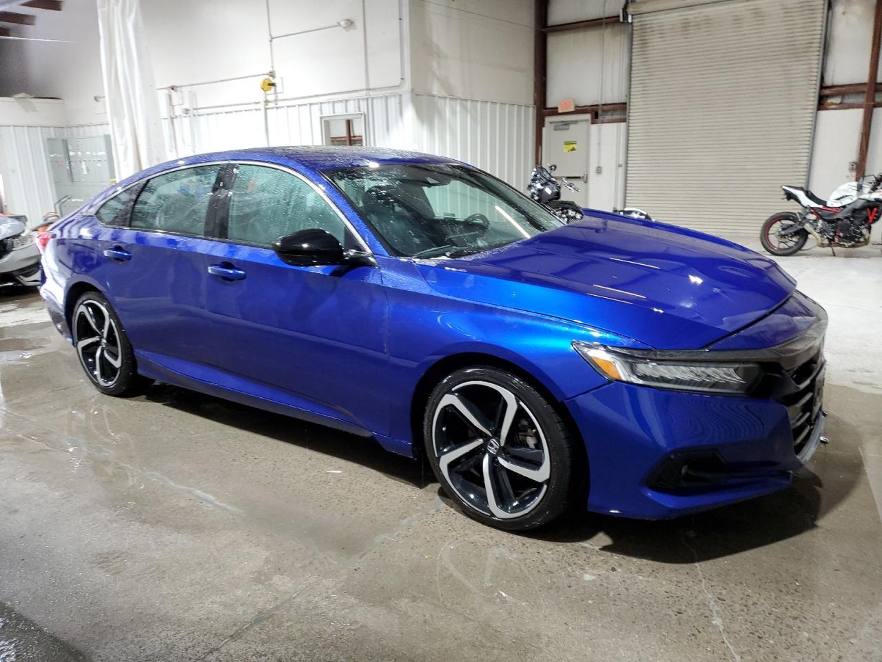2021 HONDA ACCORD SPO - Image 4
