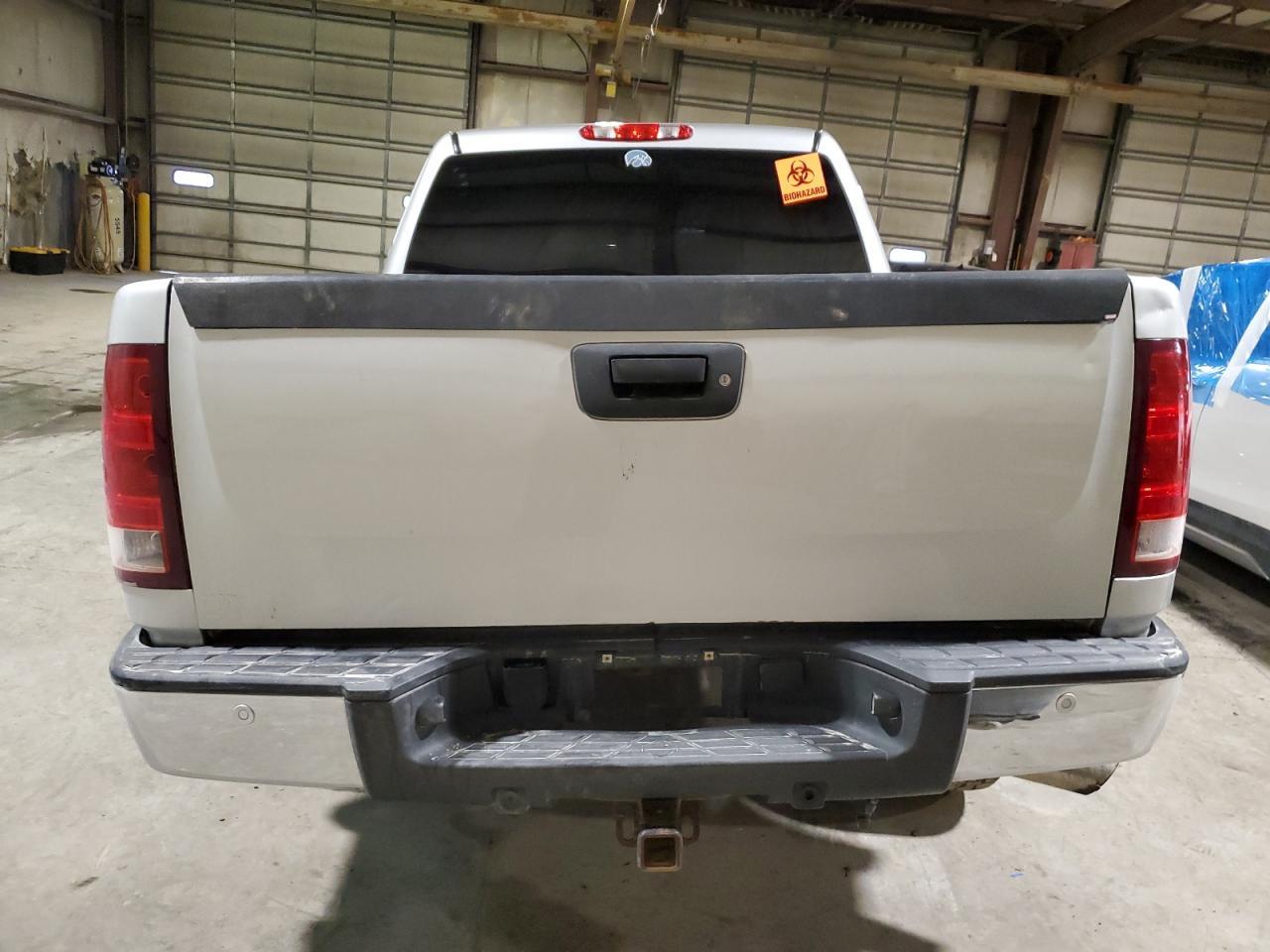 2011 GMC SIERRA K15 - Фото 6
