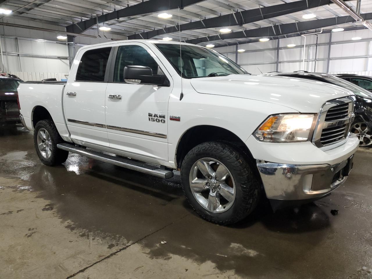2014 RAM 1500 SLT - Image 4
