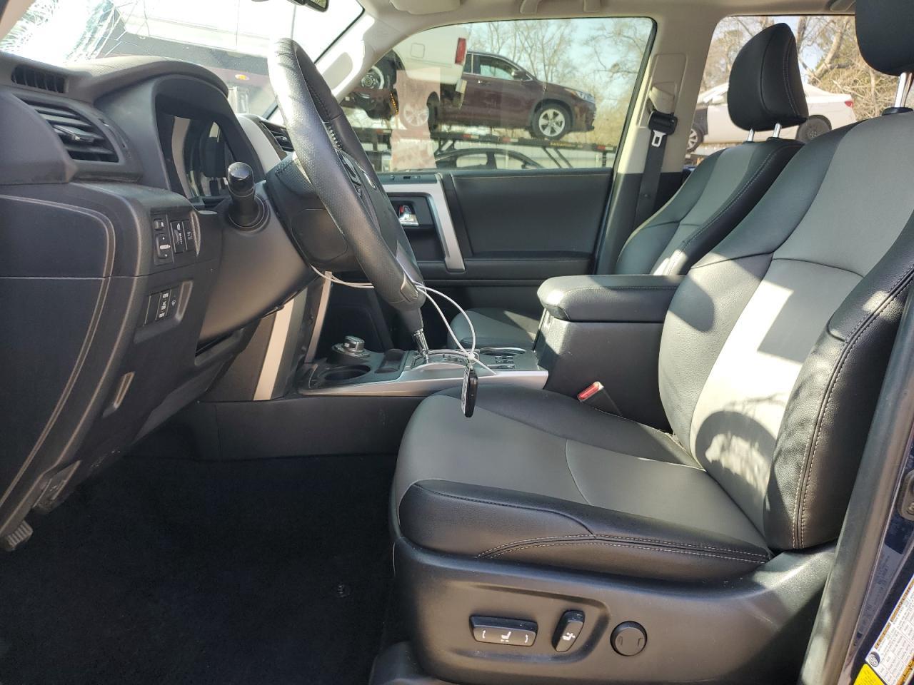 2022 TOYOTA 4RUNNER SR - Image 7