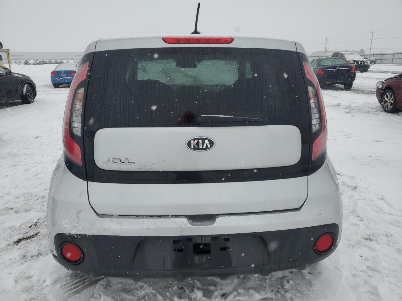 2017 KIA SOUL - Фото 6