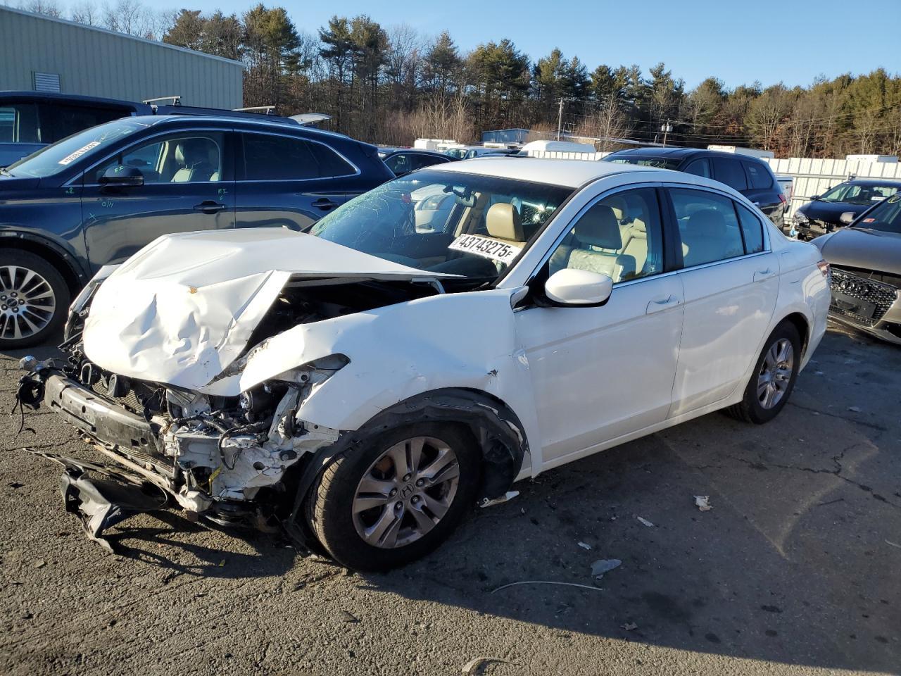 2012 HONDA ACCORD SE