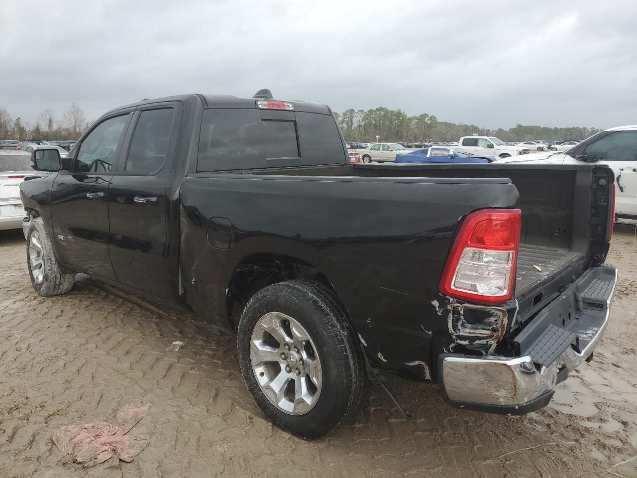 2019 RAM 1500 BIG H - Фото 2