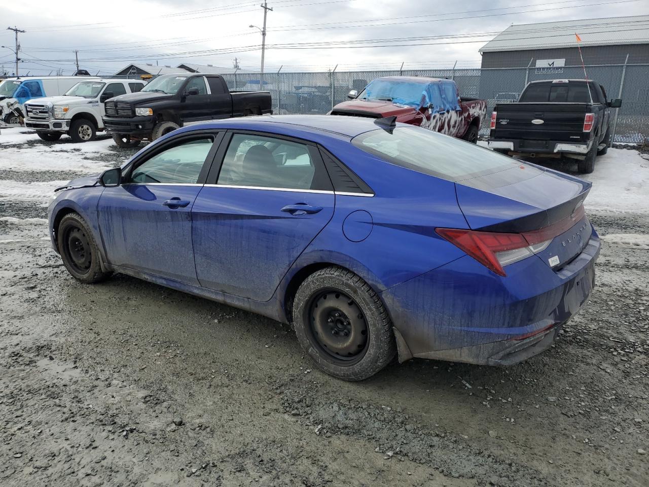 2023 HYUNDAI ELANTRA SE - Image 2