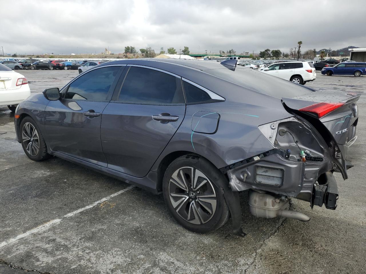 2017 HONDA CIVIC EXL - Image 2