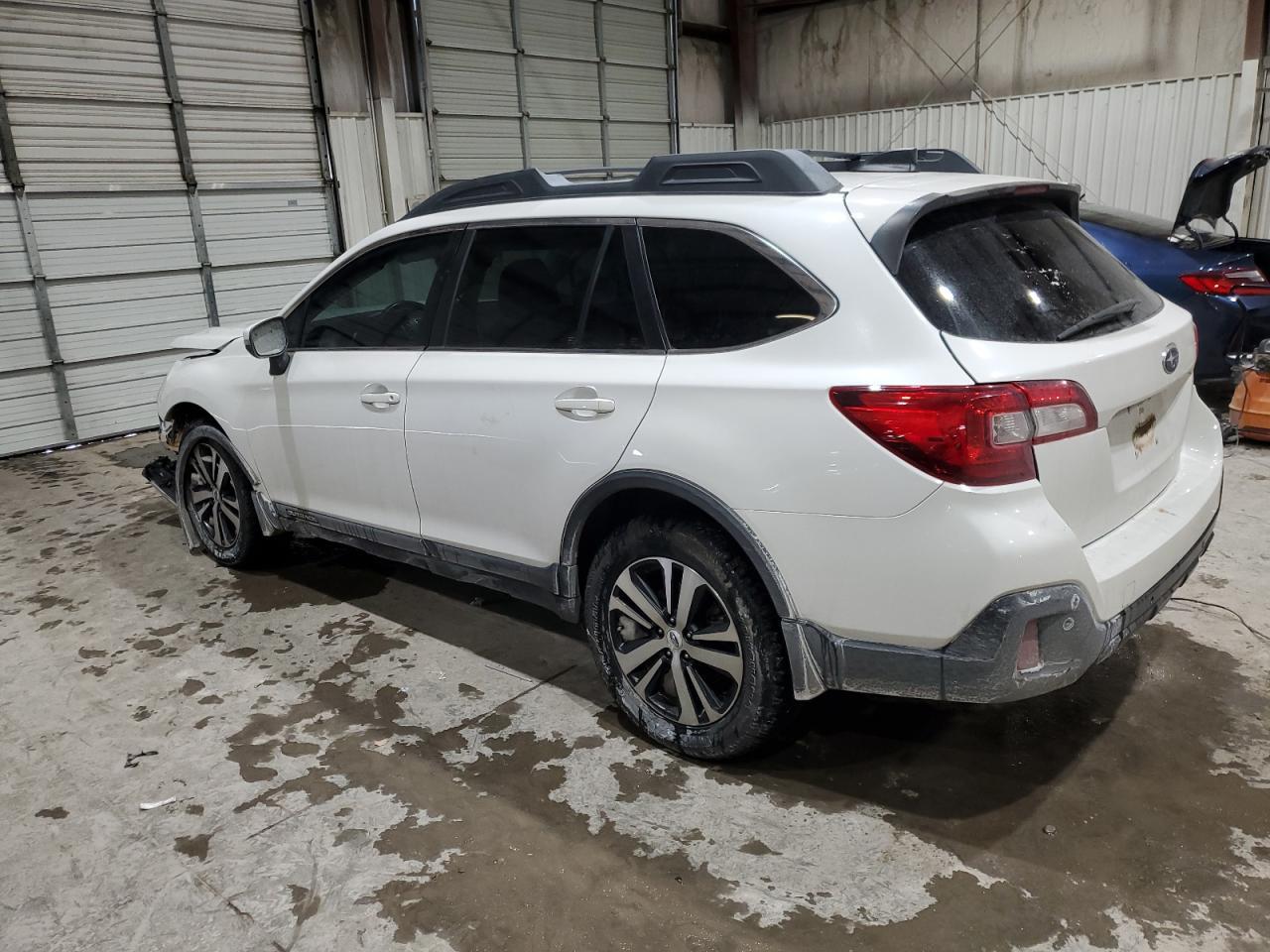 2018 SUBARU OUTBACK 3. - Фото 2