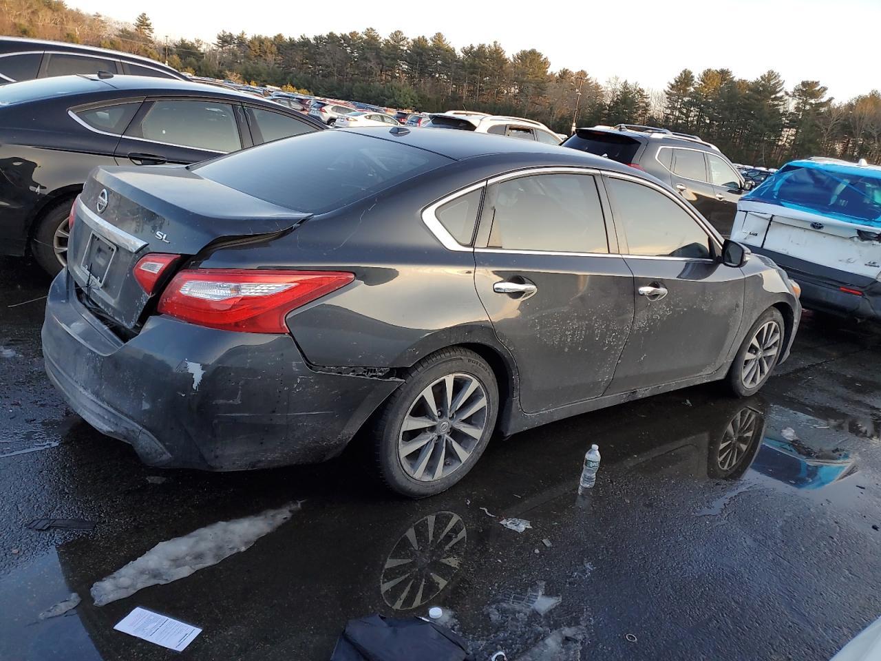 2017 NISSAN ALTIMA 2.5 - Фото 3