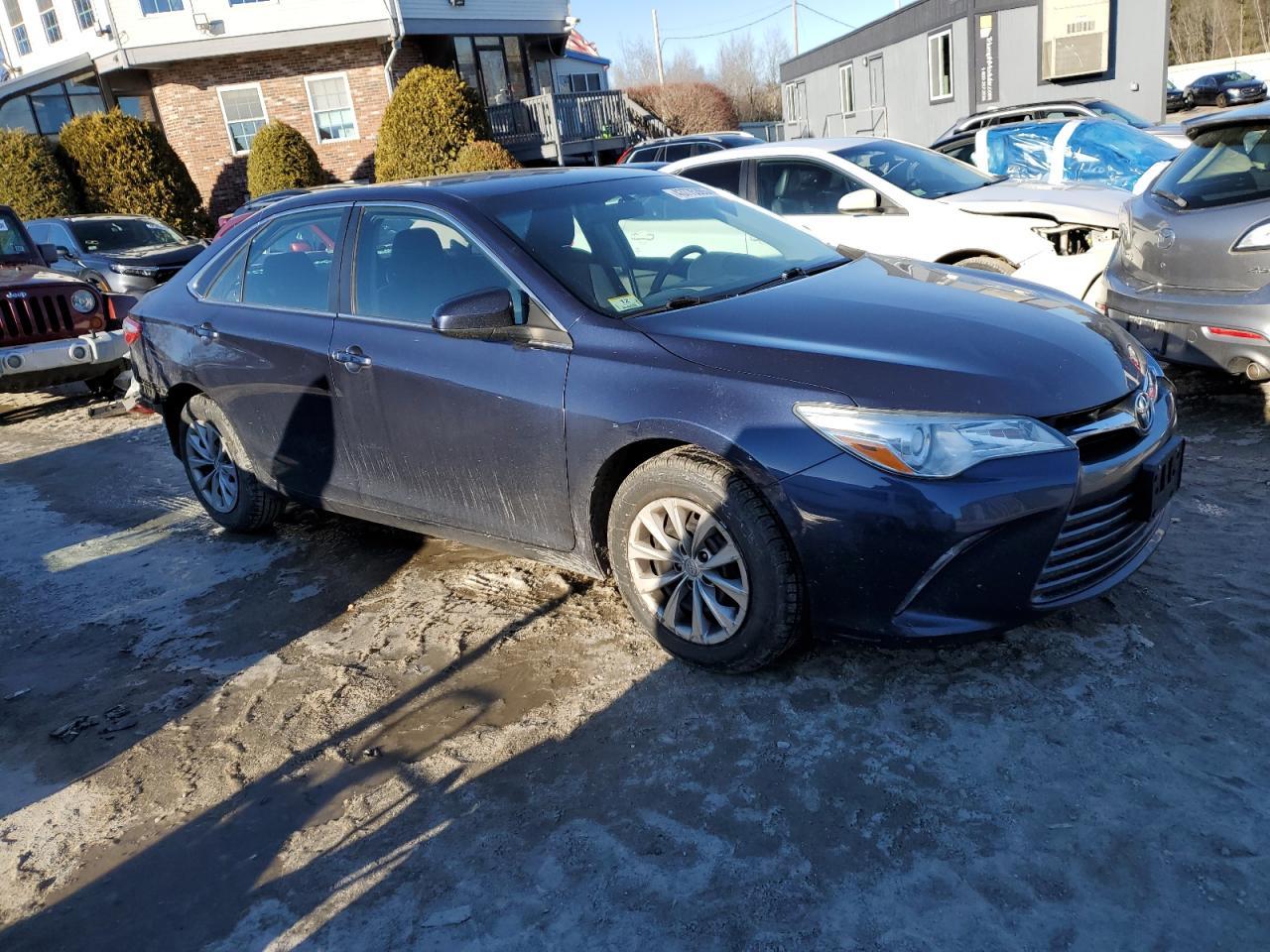 2016 TOYOTA CAMRY LE - Фото 4
