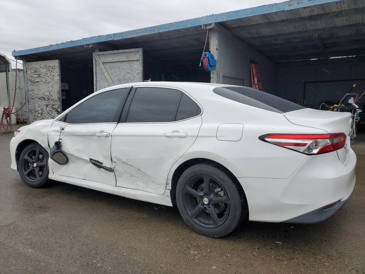 2018 TOYOTA CAMRY L - Image 2