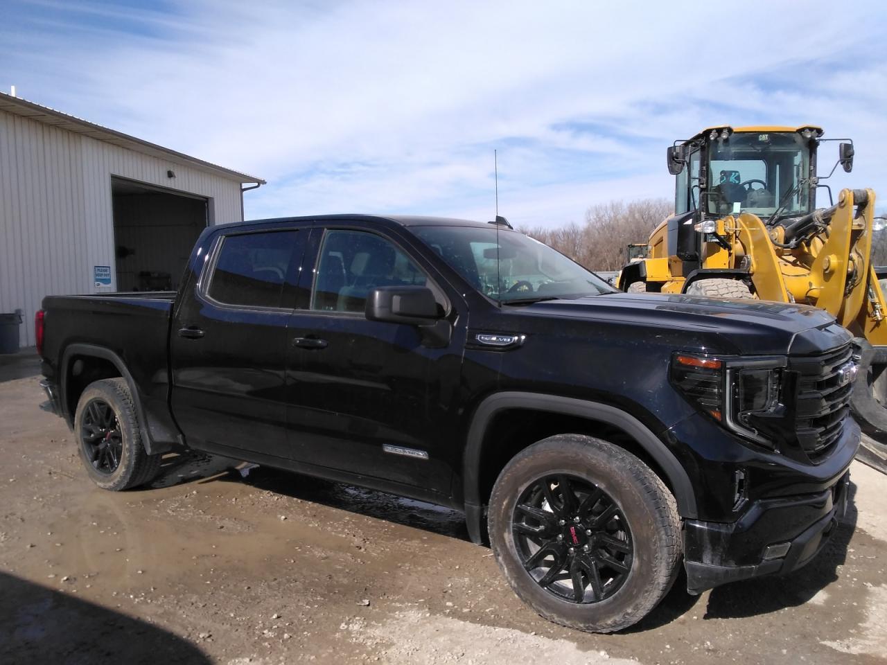 2024 GMC SIERRA K15 - Фото 4