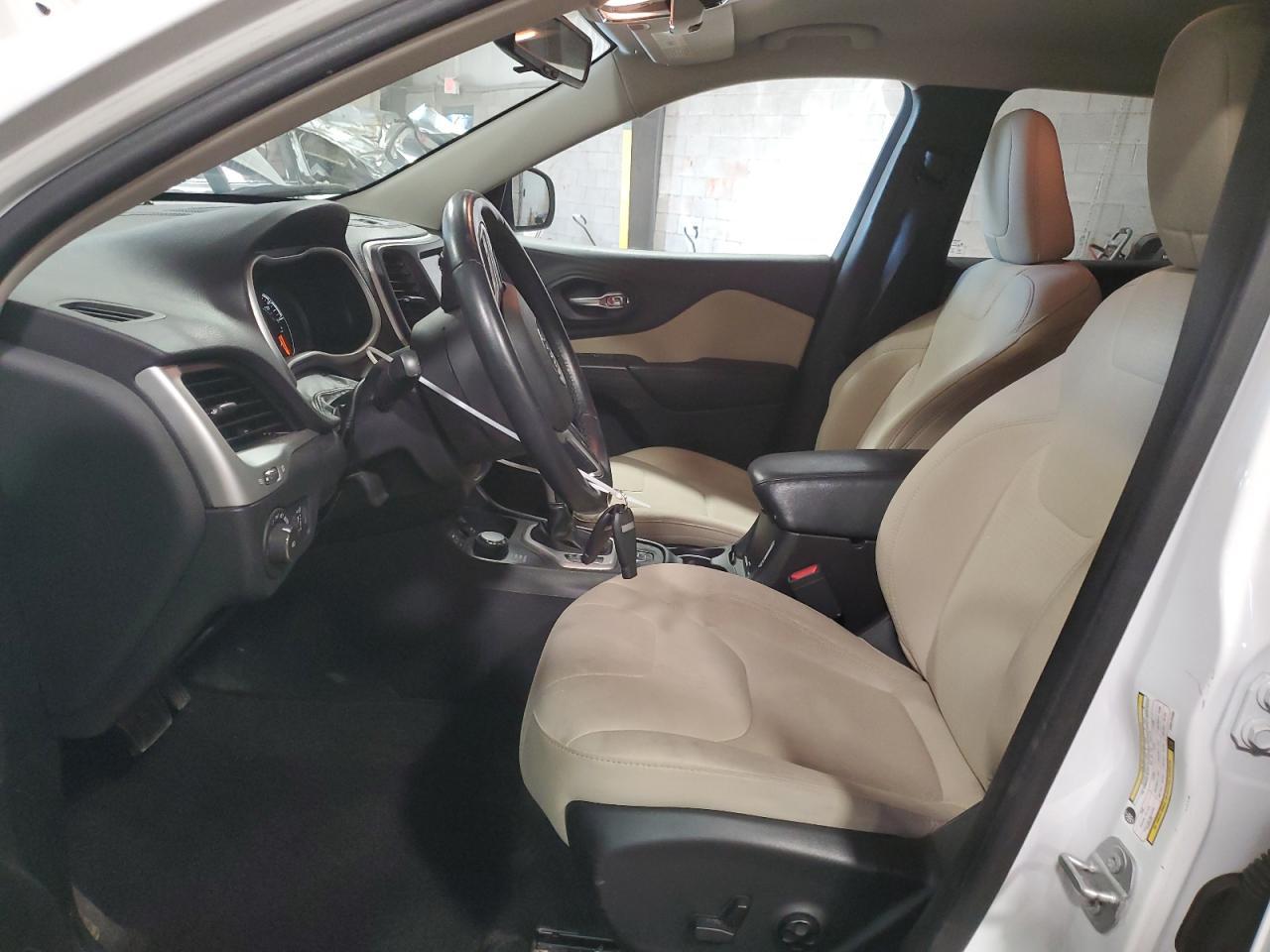 2017 JEEP CHEROKEE L - Image 7