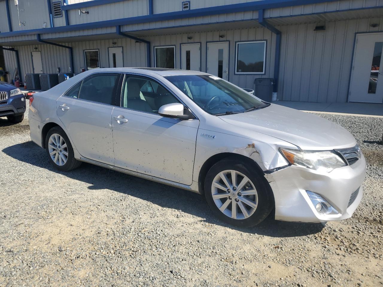 2012 TOYOTA CAMRY HYBR - Фото 4