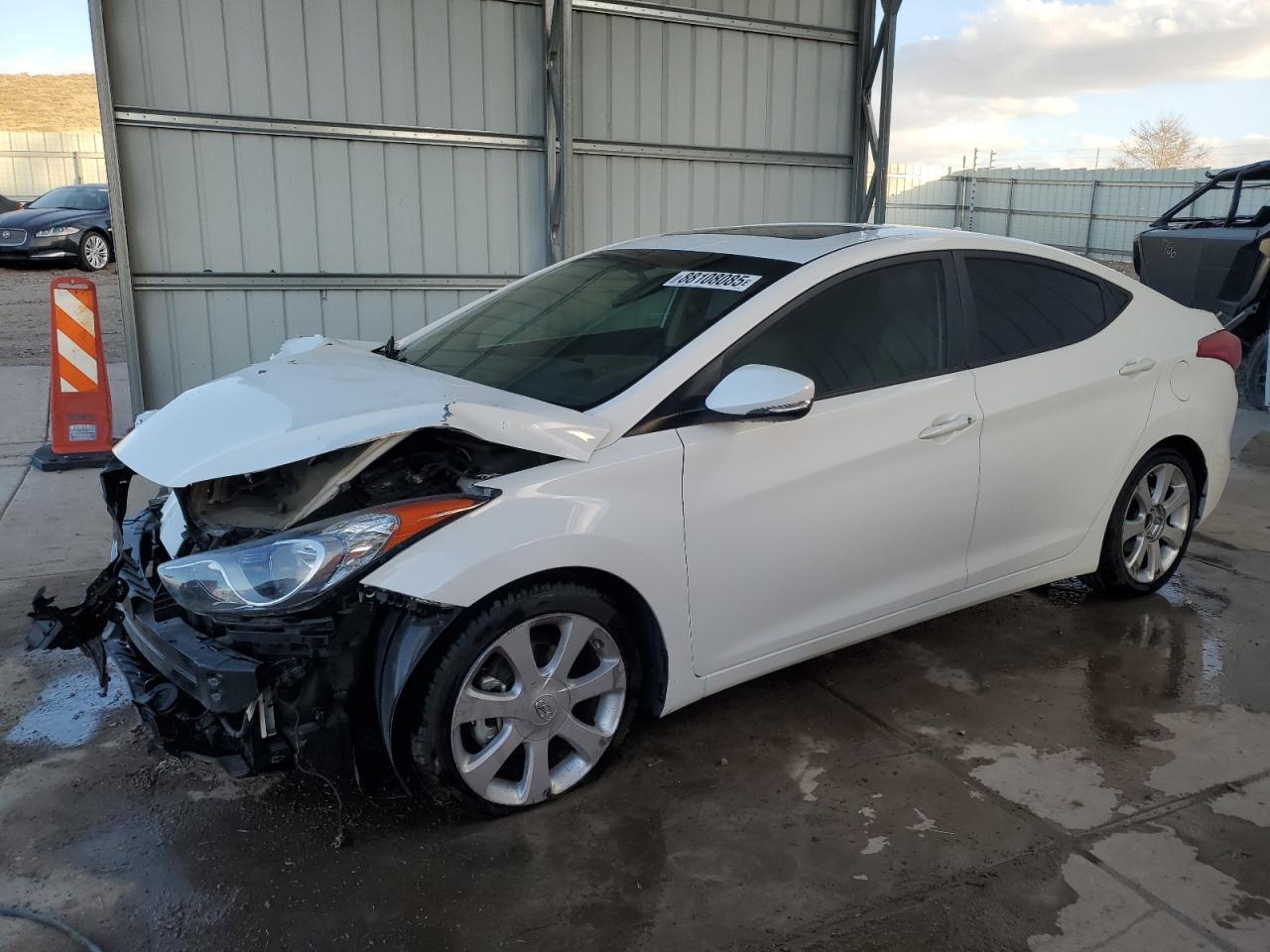 2013 HYUNDAI ELANTRA GL