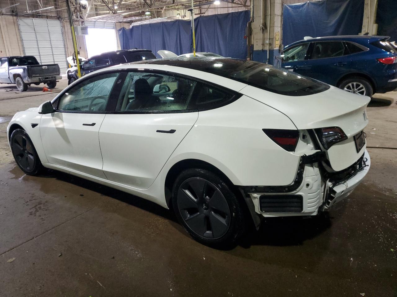 2023 TESLA MODEL 3 - Image 2