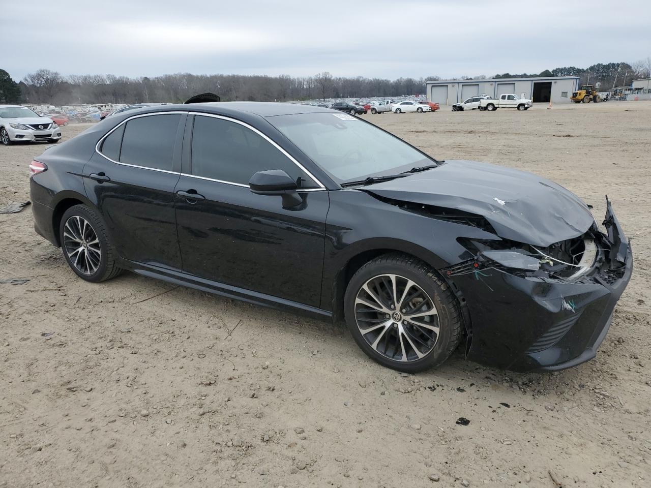 2020 TOYOTA CAMRY SE - Image 4