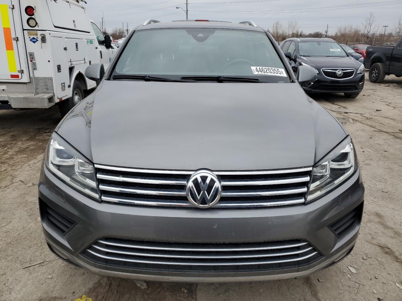 2017 VOLKSWAGEN TOUAREG WO - Фото 5
