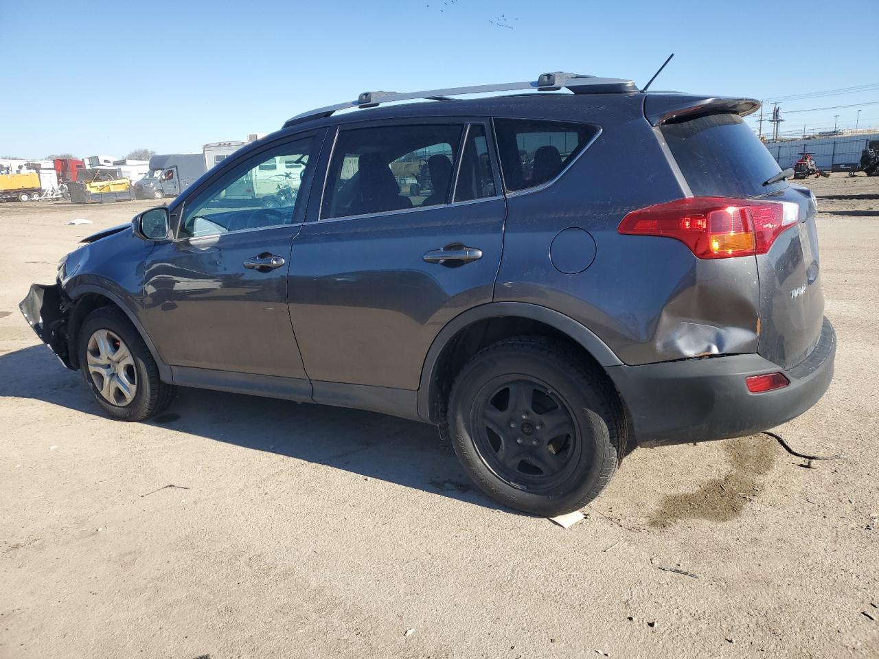 2014 TOYOTA RAV4 LE - Фото 2