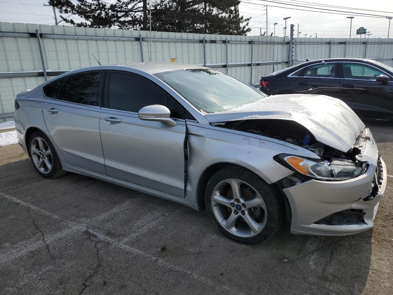 2014 FORD FUSION SE - Image 4