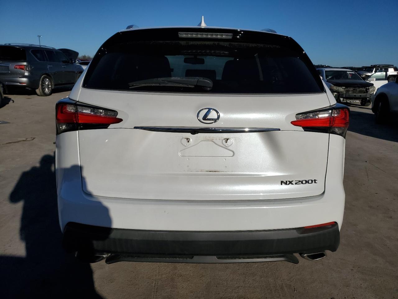 2015 LEXUS NX 200T - Фото 6