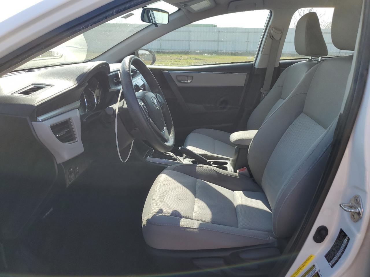 2015 TOYOTA COROLLA L - Фото 7