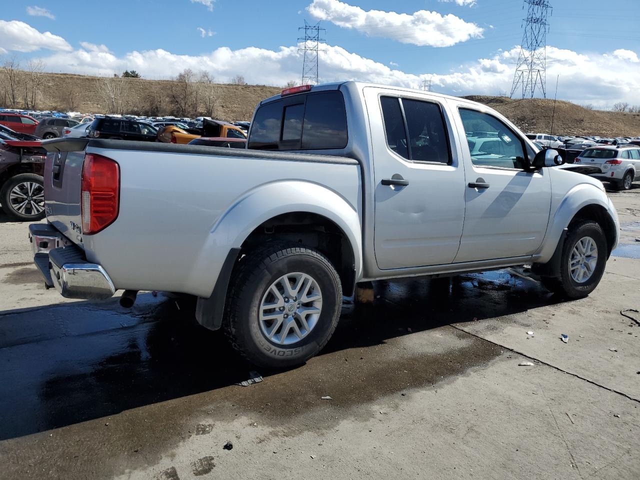 2017 NISSAN FRONTIER S - Фото 3