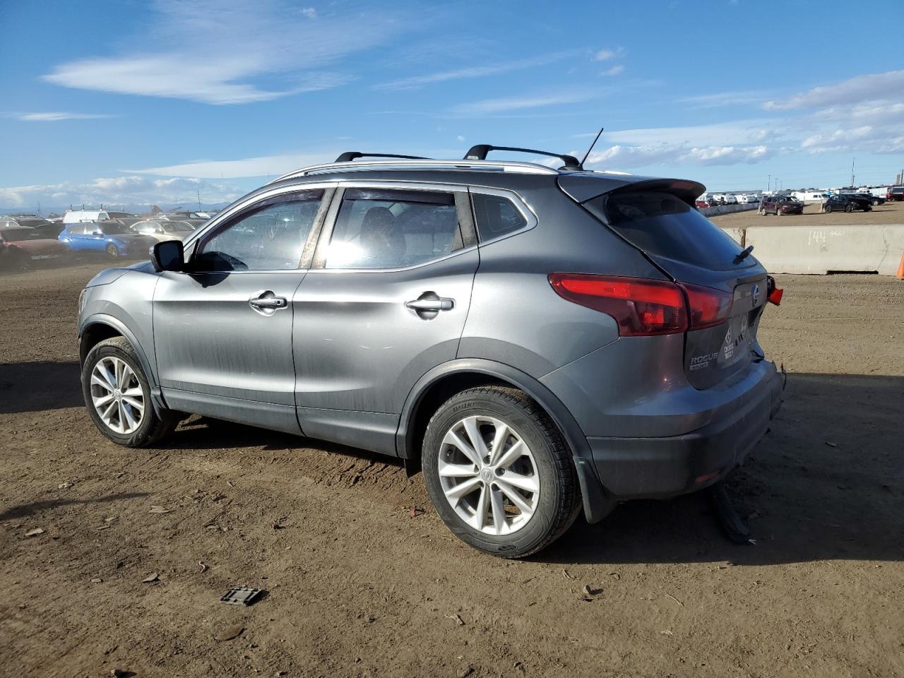2018 NISSAN ROGUE SPOR - Image 2