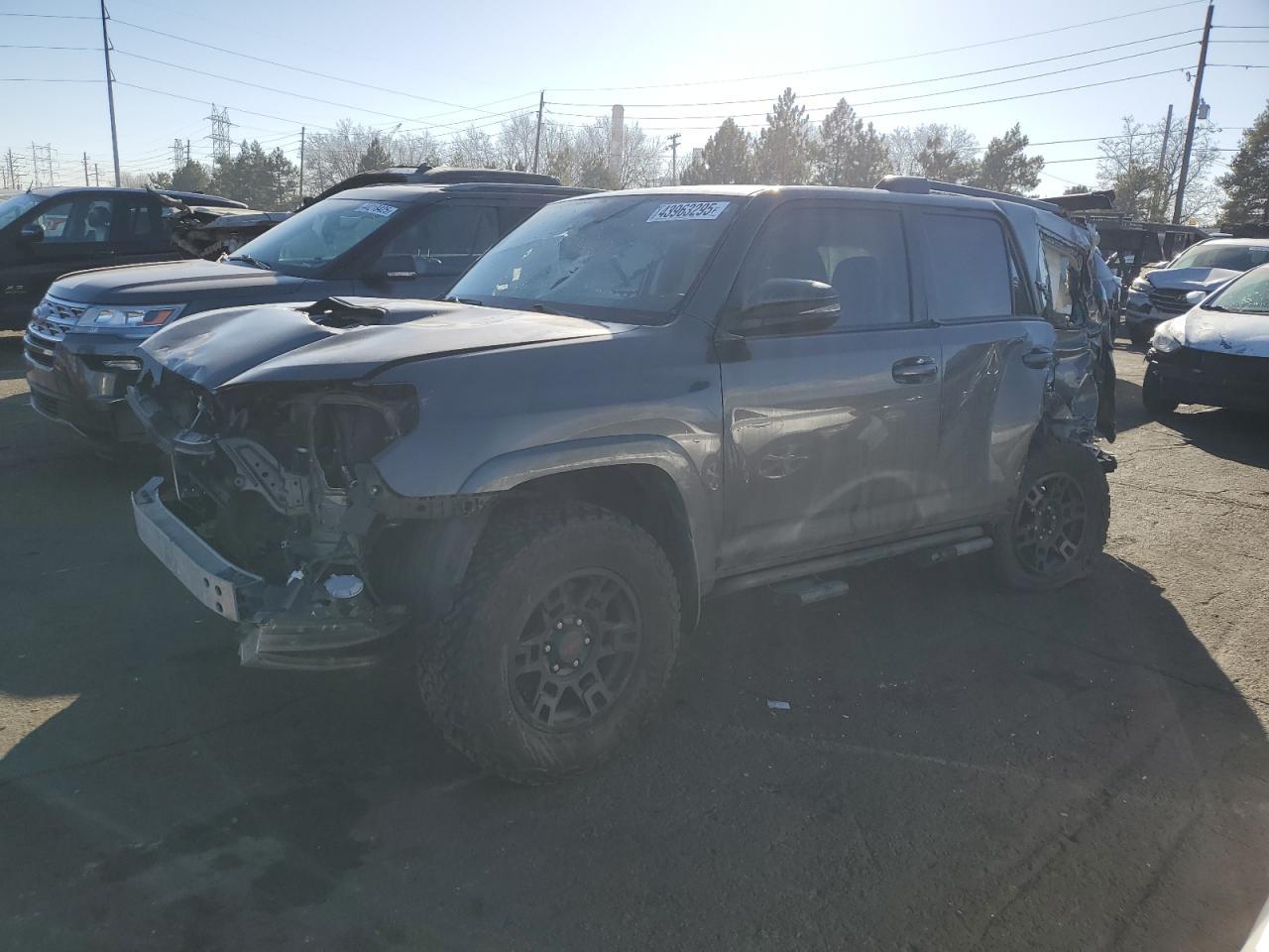 2019 TOYOTA 4RUNNER SR