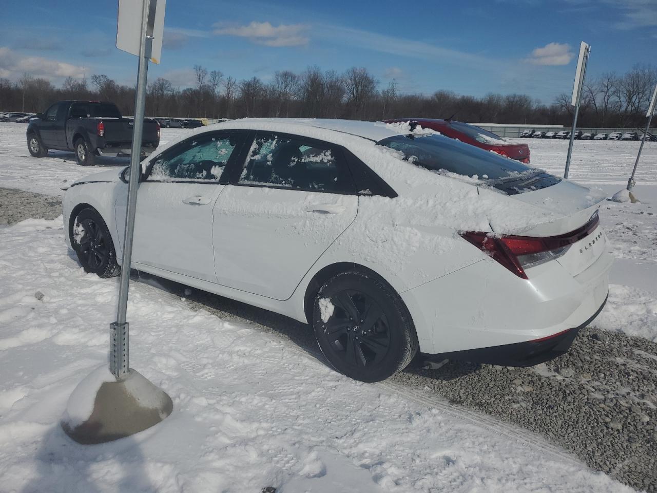 2023 HYUNDAI ELANTRA SE - Image 2