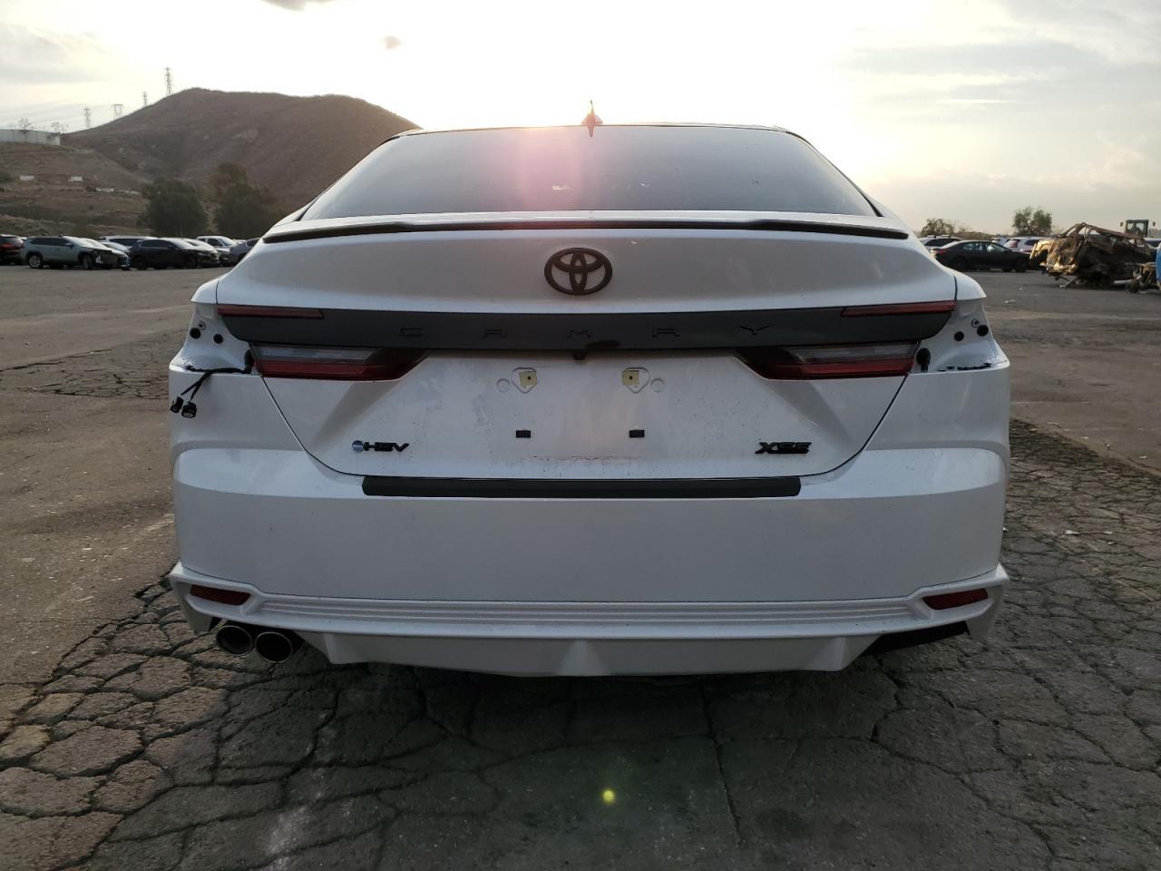 2025 TOYOTA CAMRY XSE - Фото 6