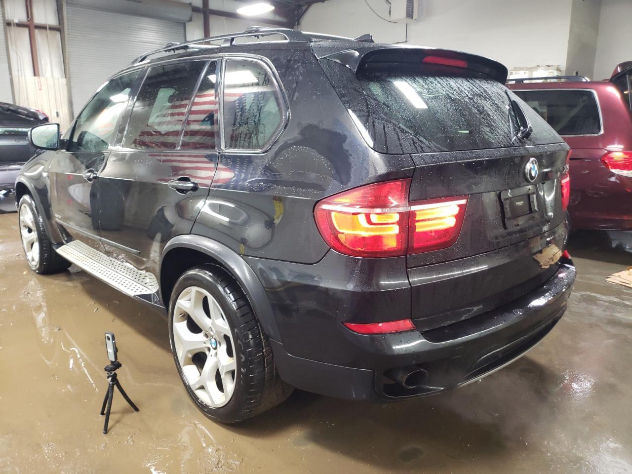 2013 BMW X5 XDRIVE3 - Image 2