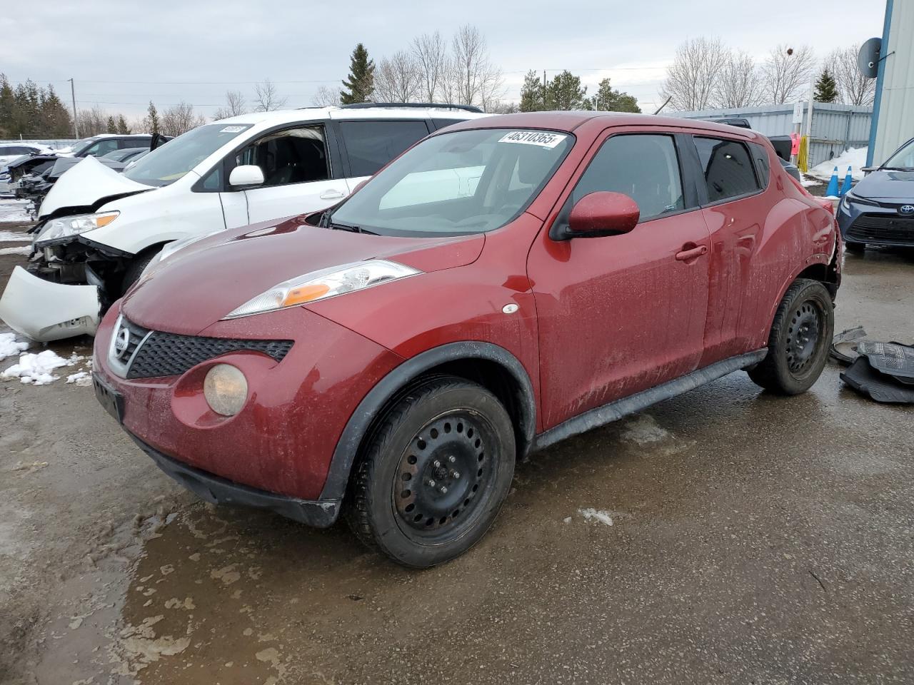 2011 NISSAN JUKE S