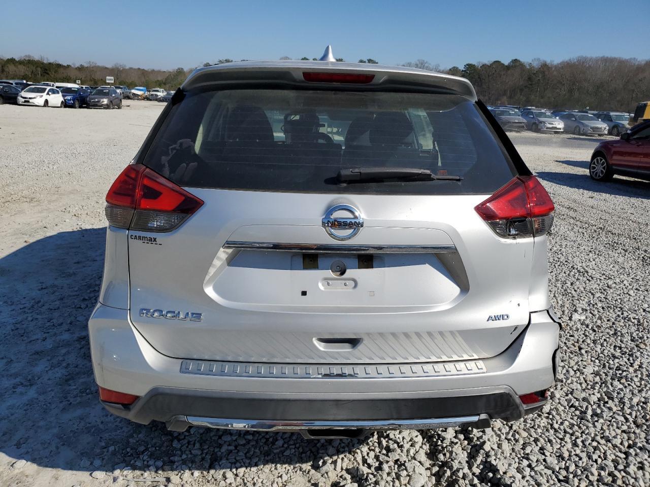 2017 NISSAN ROGUE S - Фото 6
