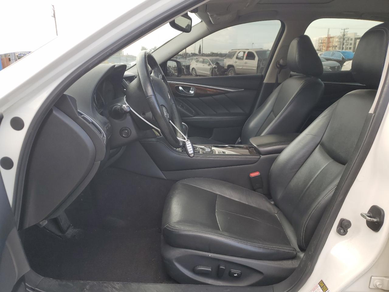 2016 INFINITI Q50 PREMIU - Фото 7