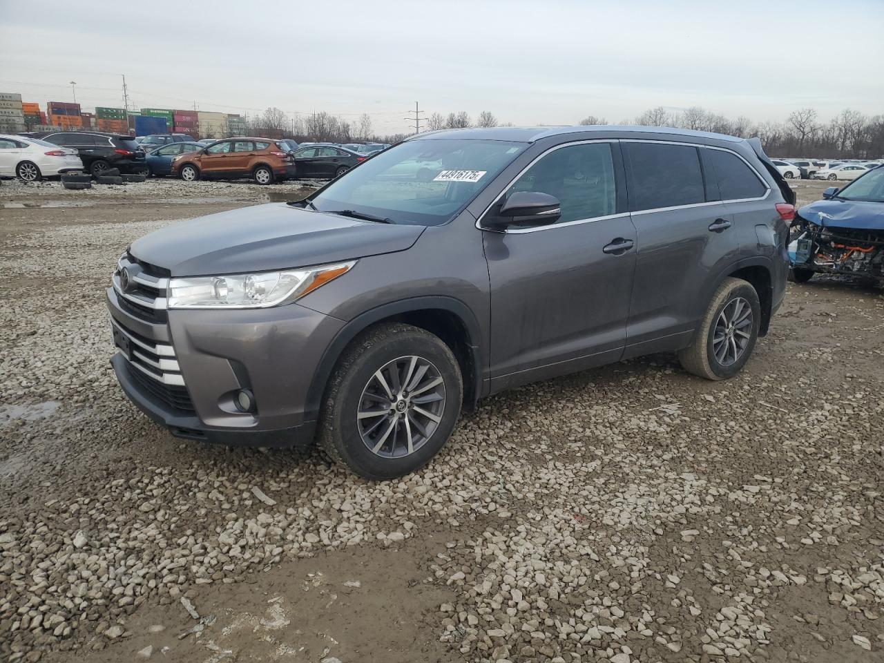 2018 TOYOTA HIGHLANDER