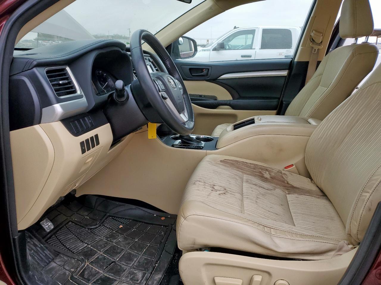 2015 TOYOTA HIGHLANDER - Image 7
