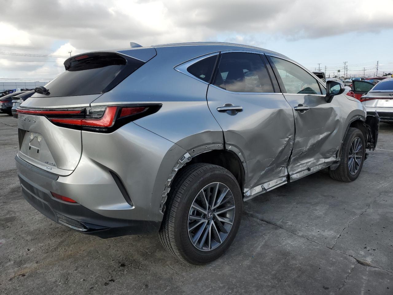 2024 LEXUS NX 350H BA - Фото 3