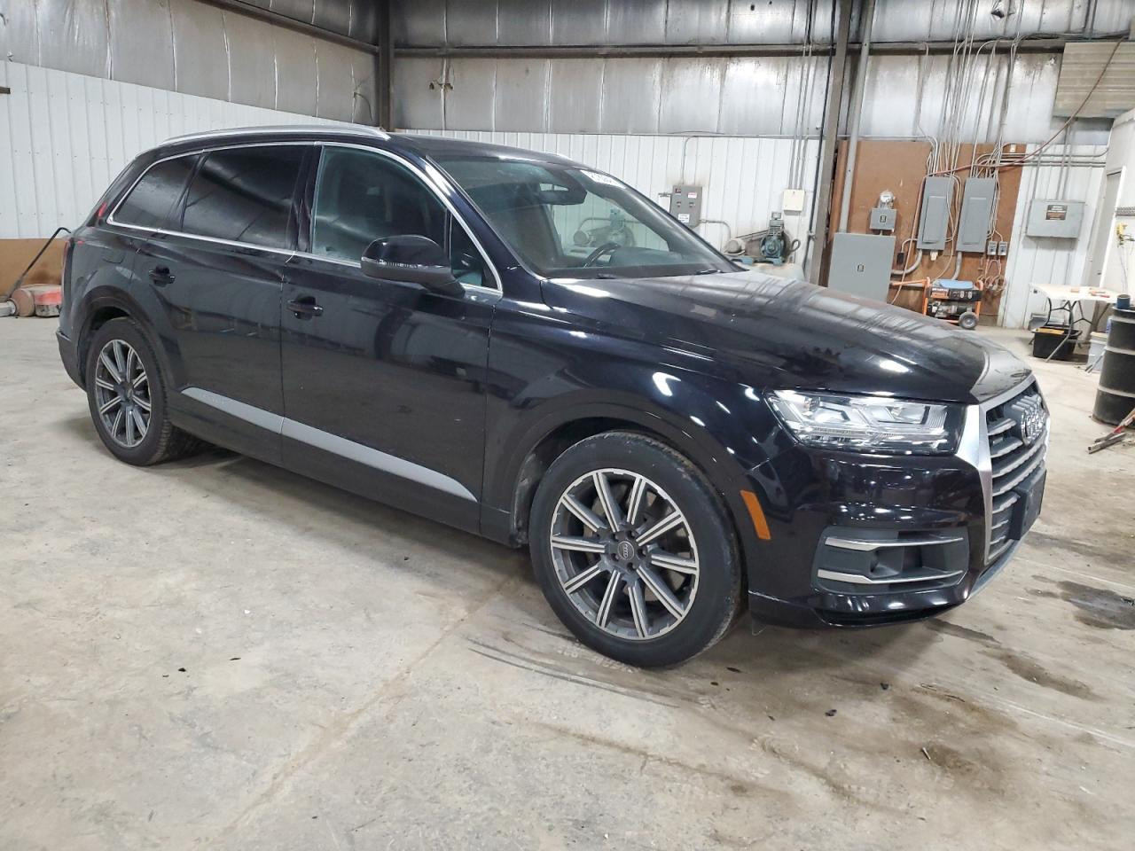2017 AUDI Q7 PRESTIG - Image 4