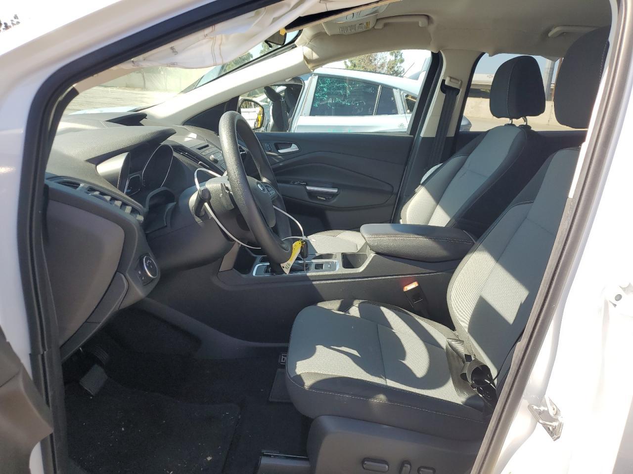 2017 FORD ESCAPE SE - Фото 7