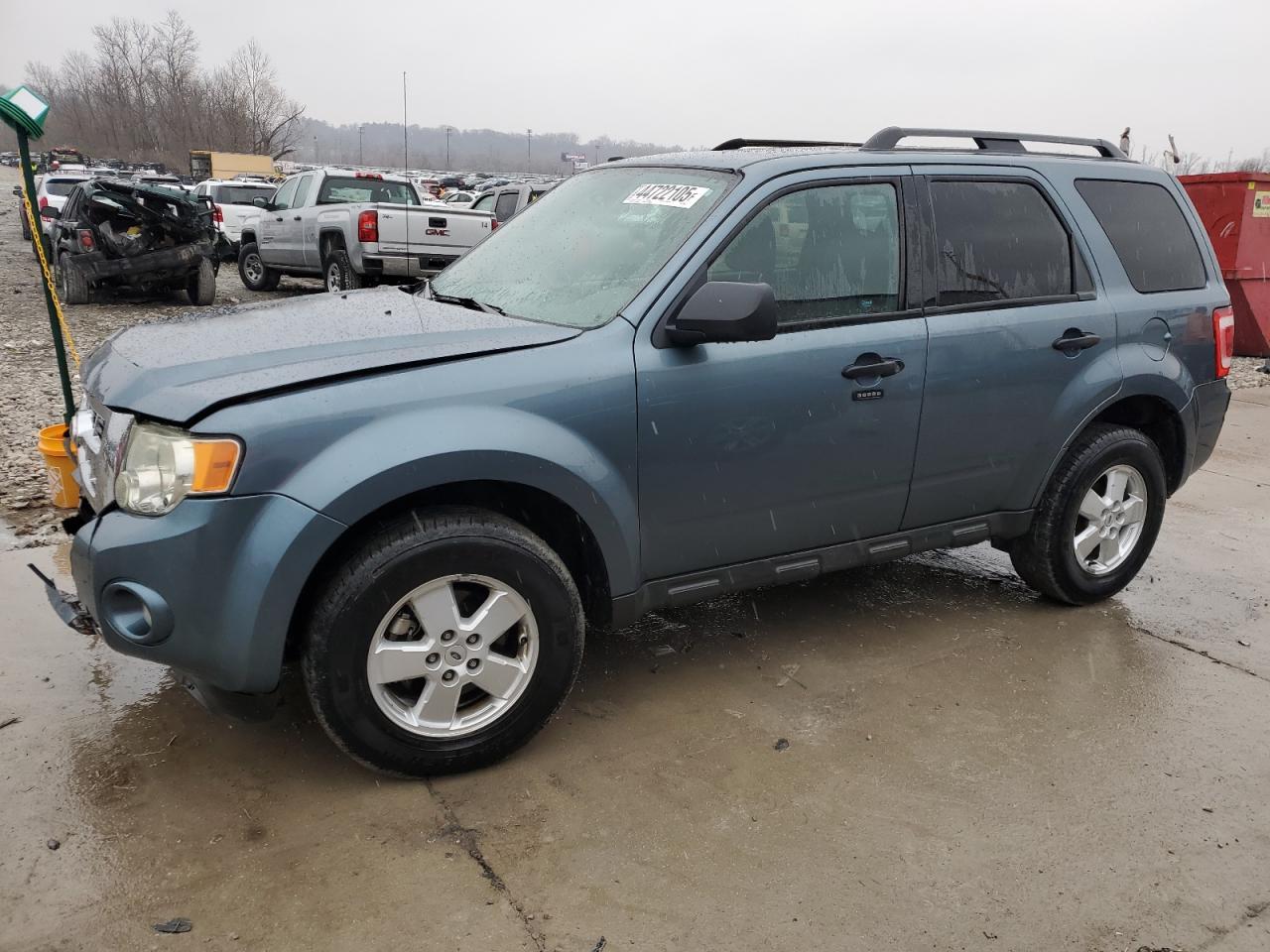 2010 FORD ESCAPE XLT