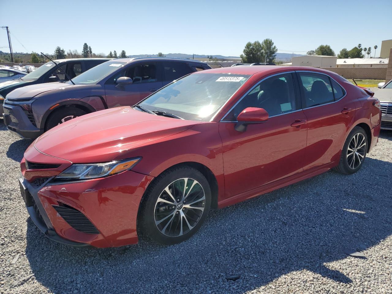 2020 TOYOTA CAMRY SE