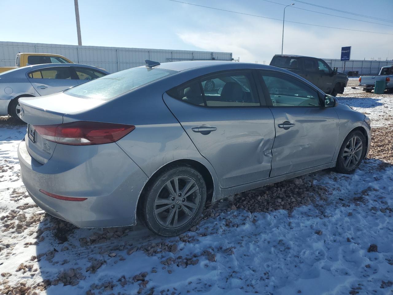 2017 HYUNDAI ELANTRA SE - Фото 3